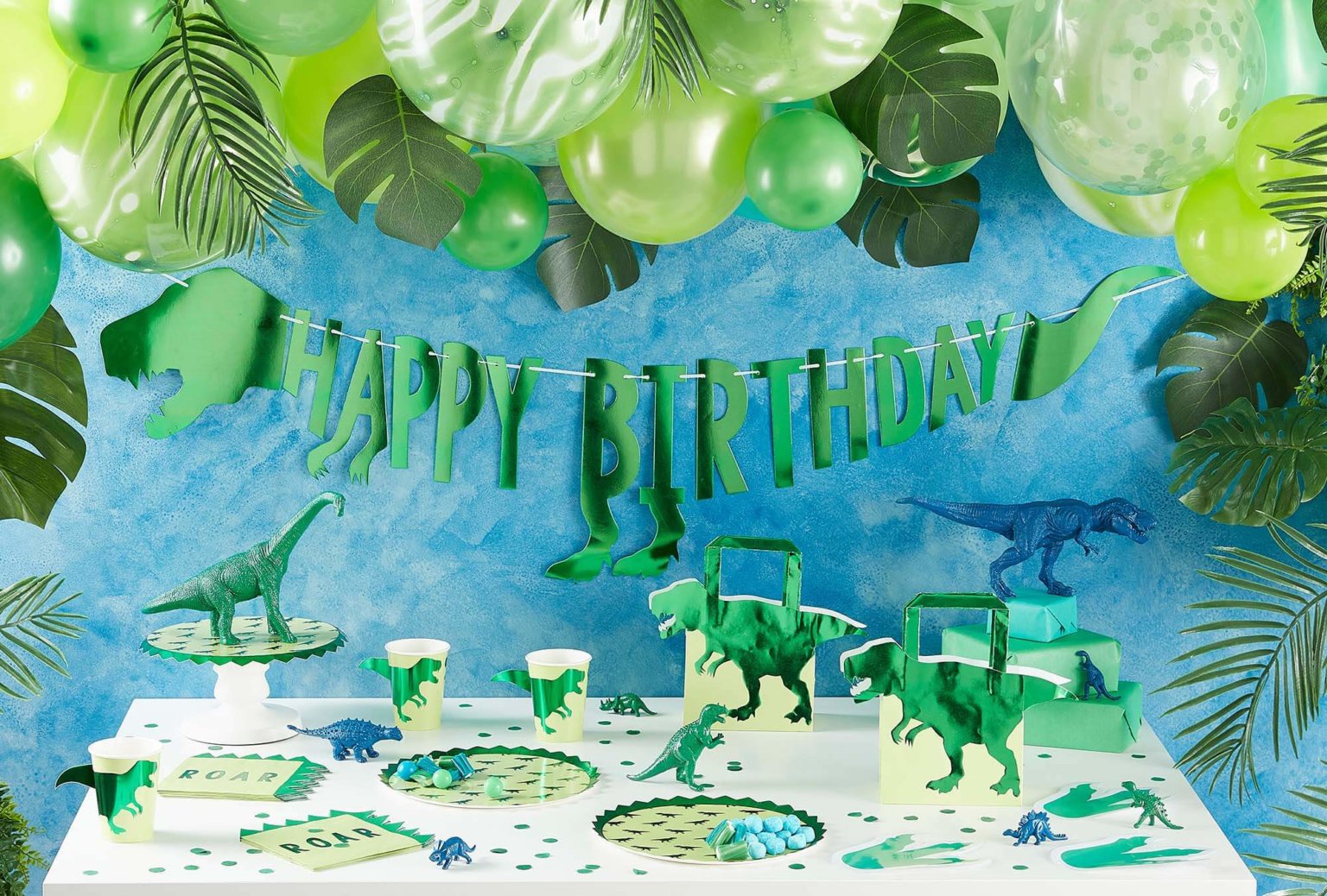 אביזרים למסיבת יום הולדת דינוזאורים